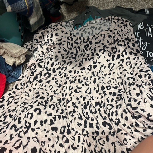 Women’s boutique top size large - Picture 1 of 2